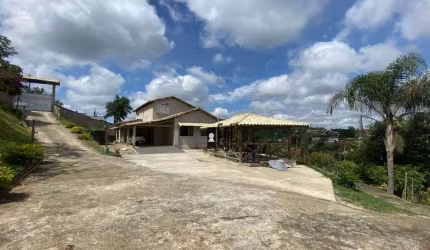 Chácara com 4 Quartos à venda, 2075 m² por R$ 450.000 - Terras do Comendador - Juiz de Fora/MG