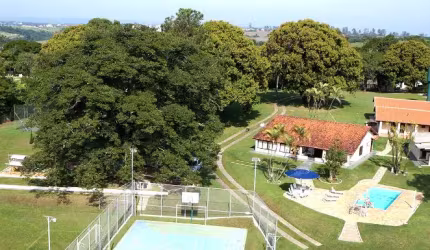 Sítio  24.540 m² Oportunidade de Negócio e Lazer em Araçoiaba da Serra