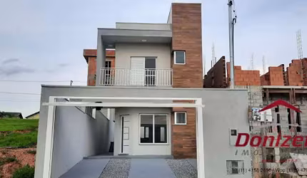 Casa a Venda - Cotia, SP
