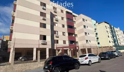 Apartamento semimobiliado para aluguel de 2 quartos com garagem muito bem localizado no Estreito, Florianópolis