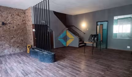 Casa com 5 quartos, Centro, Niterói - R$ 750 mil, Cod: 477