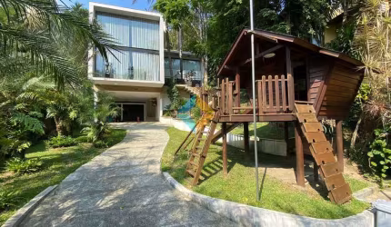 Casa com 4 dorms, Badu, Niterói - R$ 2.1 mi, Cod: 492