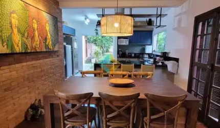 Casa com 5 dorms, Badu, Niterói - R$ 1.28 mi, Cod: 911