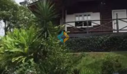 Casa com 2 dorms, Itaipu, Niterói - R$ 470 mil, Cod: 1023