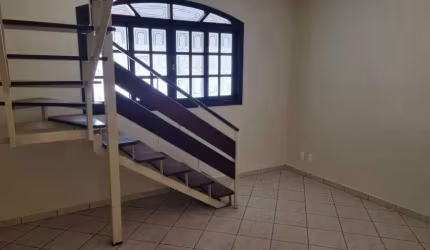 CASA A VENDA EM JUNDIAÍ - JARDIM RIO BRANCO - SOBRADO - 3 VAGAS