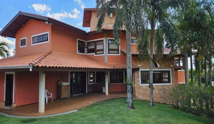 VENDA DE CASA EM JUNDIAÍ - MALOTA - ESTILO RÚSTICO com FINÍSSIMO ACABAMENTO - VISTA PARA A SERRA
