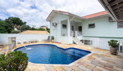 CASA A VENDA EM JUNDIAÍ - JARDIM PAULISTA I - 3 SUÍTES - 4 VAGAS
