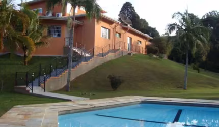 CHÁCARA A VENDA EM ITATIBA - CINEMATOGRÁFICA - Casa sede com finissimo acabamento - 2 suítes