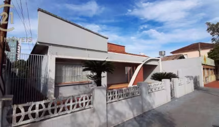 Casa à venda em Londrina, Centro, com 3 quartos, com 201.64 m²