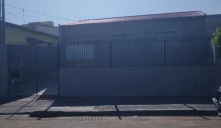 Casa à venda em Londrina, Califórnia, com 3 quartos, com 132 m²
