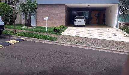 Casa à venda em Londrina, Esperança, com 3 quartos, com 220 m², Royal Forest - Fase II