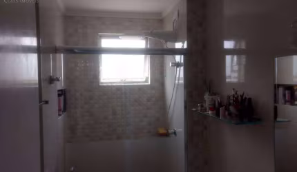 Apartamento à venda em Londrina, Jardim Higienópolis, com 2 quartos, com 50 m²