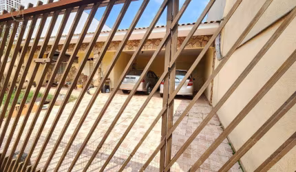 Casa para alugar em Londrina, San Conrado, com 4 quartos, com 200 m²