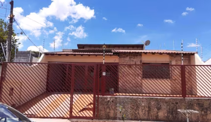 Casa à venda em Londrina, Pacaembu, com 3 quartos, com 200 m²