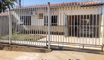 Casa à venda em Londrina, Leonor, com 3 quartos, com 160 m²