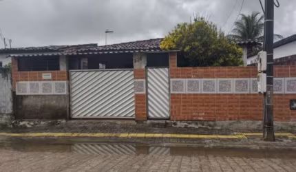 Casa Custo Beneficio com 3 Quartos (1 Suite) no Bairro das Industrias