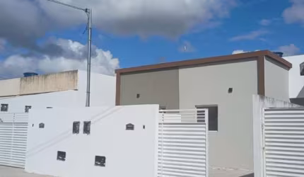 Imperdível: Casa à venda em João Pessoa-PB, bairro Indústrias, 2 quartos, 1 suíte, 1 banheiro, 1 vaga, 56m²