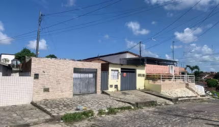 Terreno à venda em João Pessoa-PB, bairro Cruz das Armas com 301,60 m² de área!