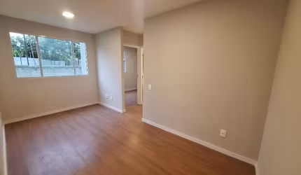 Excelente apartamento na Av. dos Ourives, 2 quartos, elevador