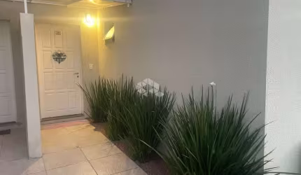 Casa em condomínio fechado com 2 quartos à venda na Beco do Soares, 515, São Lucas, Viamão por R$ 299.000