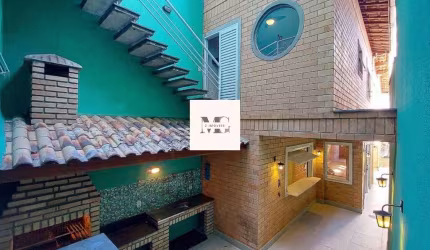 Casa para locação em Perdizes, São Paulo-SP: 3 quartos, 1 suíte, 3 salas, 4 banheiros, 6 vagas de garagem, 270m² de área.