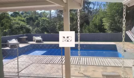 casa à venda e Residencial Fazenda Da Ilha  Embu-Guaçu-SP, com 3 quartos, 1 suíte, 3 banheiros, 2 vagas de garagem .