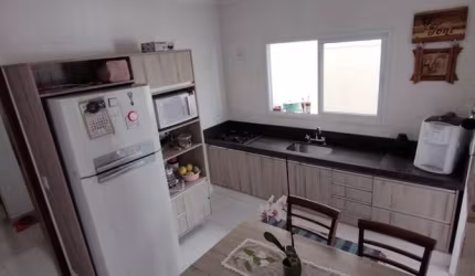 Lindo sobrado em Ribeirão Pires com 3 dormitórios