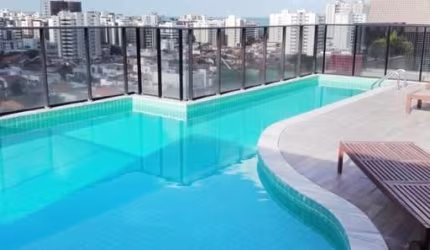 Apto em Jatiúca. 65m, 2q,2banheiros, fica tudo