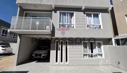 Sobrado para Venda em Curitiba, Alto boqueirão, 3 dormitórios, 1 suíte, 4 banheiros, 3 vagas