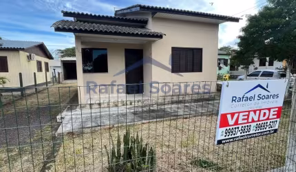 Casa com 3 dormitórios à venda, 60 m² por R$ 290.000,00 - Areias Brancas - Balneário Arroio do Silva/SC