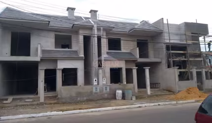 Sobrado em Canoas, São José - Gás Central e Lavabo - Venda