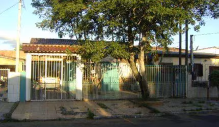 CASA TÉRREA NA ESTÂNCIA VELHA