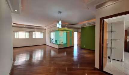 Casa de Alto Padrão à Venda no Jardim Estoril - R$ 1.200.000,00