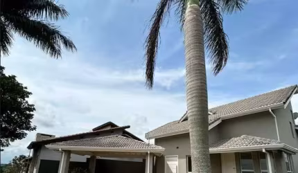 Casa em Condomínio alto padrão