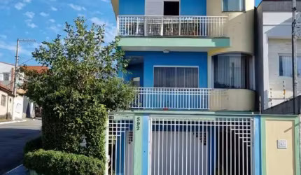 Sobrado de 225m² com 3 dormitórios e 5 banheiros em Vila Talarico - São Paulo por R$ 990.000 para venda e locação