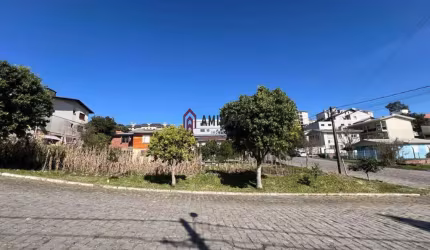Terreno à venda em São Francisco, Farroupilha: oportunidade única!