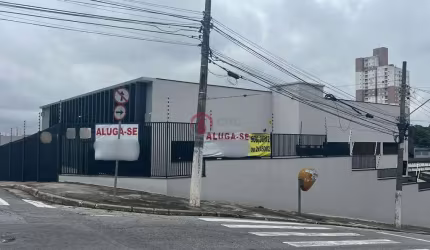 IMÓVEL COMERCIAL PARA LOCAÇÃO – VILA SANTA LUZIA