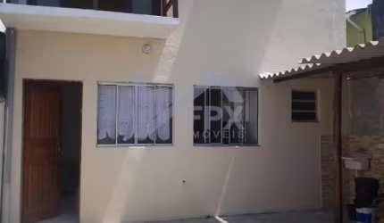 Sobrado para Venda em Itanhaém, Jardim Umuarama, 2 dormitórios, 1 banheiro, 2 vagas