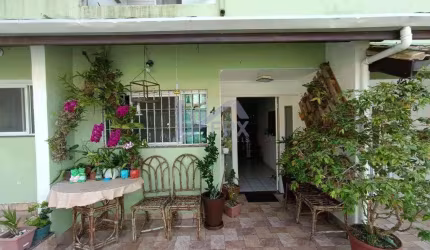 Casa para Venda em Itanhaém, Praia dos Sonhos, 2 dormitórios, 1 suíte, 1 banheiro, 2 vagas