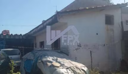 Casa para Venda em Itanhaém, Balneário Oásis, 2 dormitórios, 2 banheiros, 10 vagas