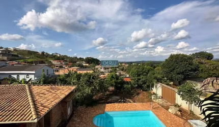 Chácara / sítio com 5 quartos à venda na Primeiro de Maio, 13, 500, Centro, São Joaquim de Bicas por R$ 1.300.000