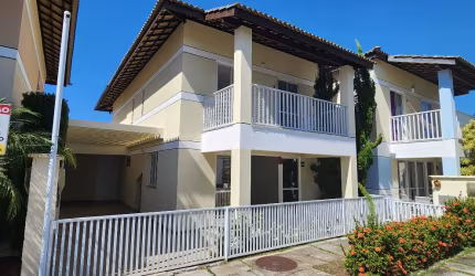 STELLA MARIS, NO RESIDENCIAL COSTA DO ATLÂNTICO, MARAVILHOSA CASA 4/4.