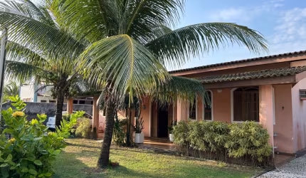 EXCELENTE OPÇÃO CASA TÉRREA EM STELLA MARIS, CONDOMÍNIO BEIRA MAR, 4/4, VARANDAS, C/ANEXO.