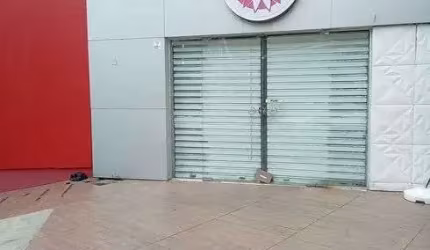 Ponto comercial/Loja/Box para aluguel possui 80 metros quadrados em Madalena - Recife - PE