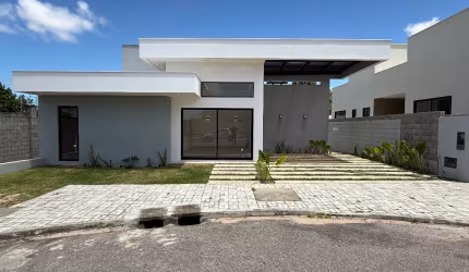 Casa térrea com 3 quartos, sendo 2 suítes, no Condomínio Nova York – Parnamirim/RN