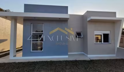 Casa geminada a venda no bairro Emboaba