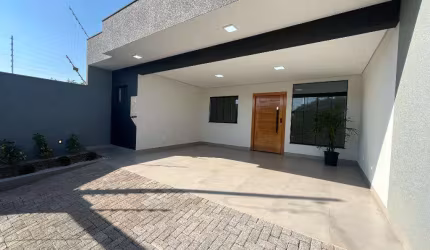Casa à venda em Maringá, Jardim Oriental, com 3 quartos, com 140 m²