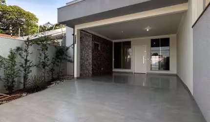 Casa à venda em Maringá, Vila Morangueira, com 3 quartos, com 142 m²