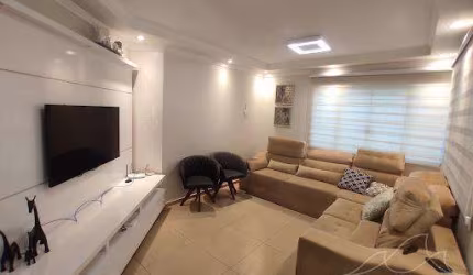Casa à venda em Maringá, Jardim Monte Rei, com 3 quartos, com 176 m²