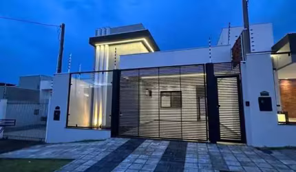 Casa à venda em Maringá, Jardim Munique, com 3 quartos, com 120 m² de construção